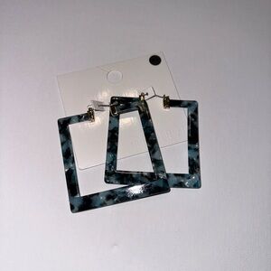 Forever 21 - Tortoise Shell Hoop Earrings - NWT